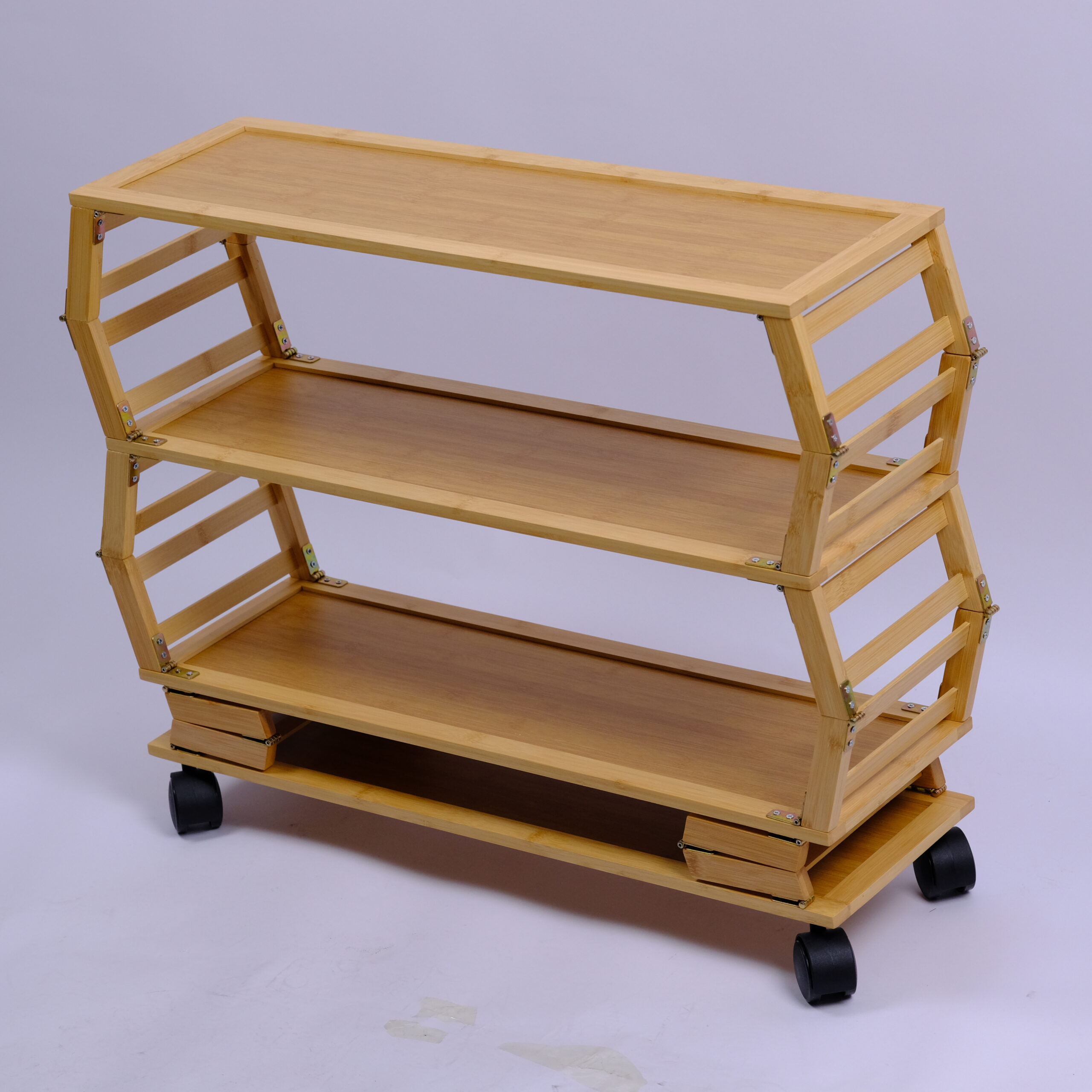 Folding Shelves - 4 shelves capacity (Longer Base) - Image 7